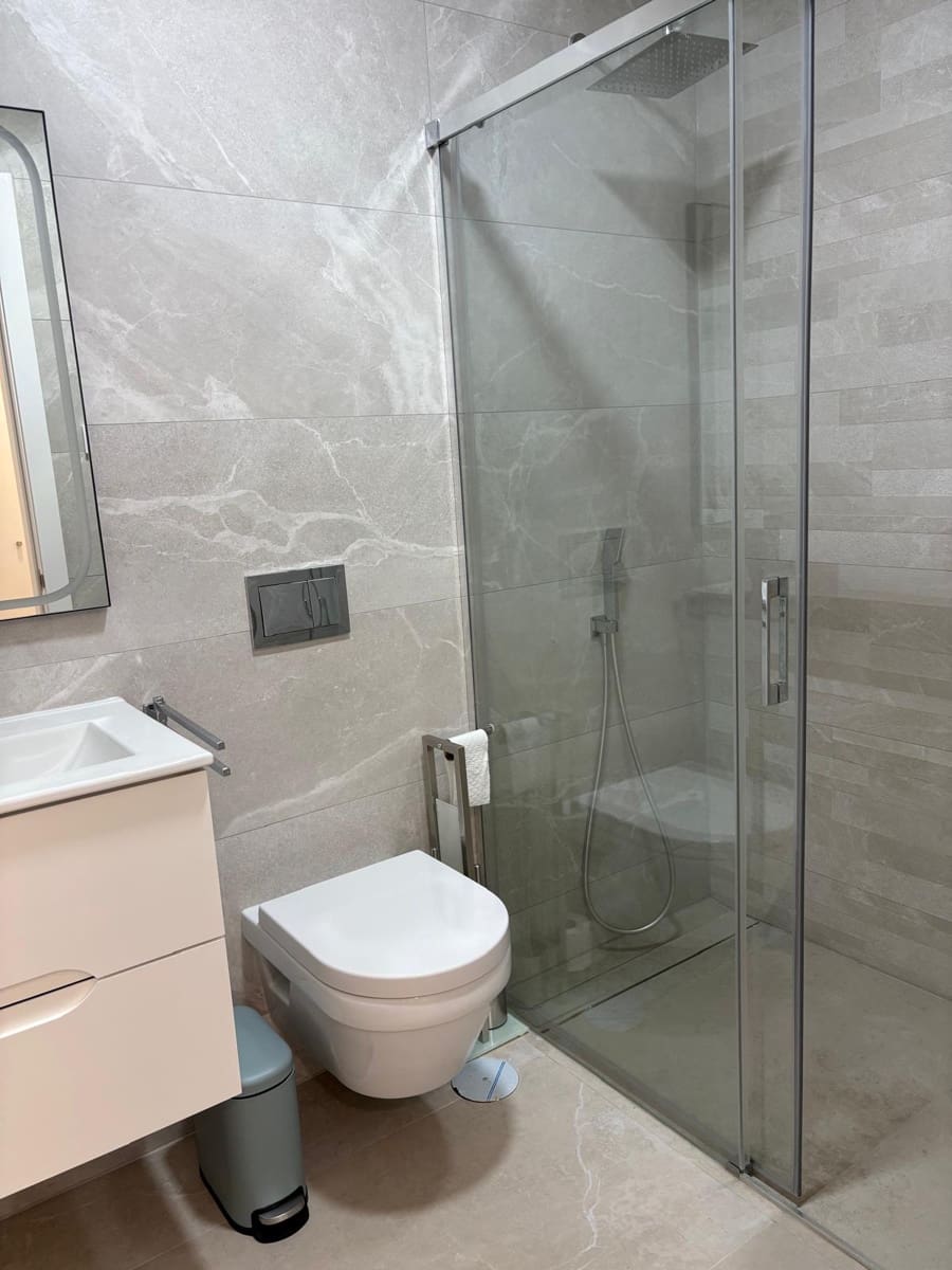 2 bedroom Apartment for rent in Finestrat with garage - € 2,000 (Ref: 9310284)