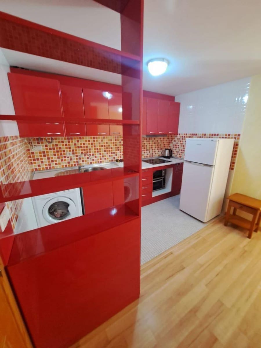 Apartamento de 1 habitación en Torrevieja en venta - 122.000 € (Ref: 9349427)