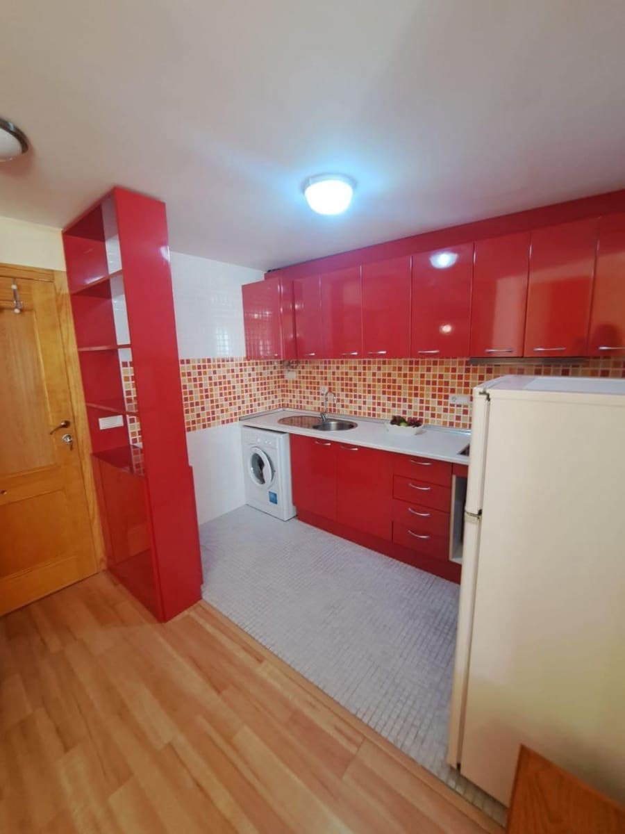 Apartamento de 1 habitación en Torrevieja en venta - 122.000 € (Ref: 9349427)