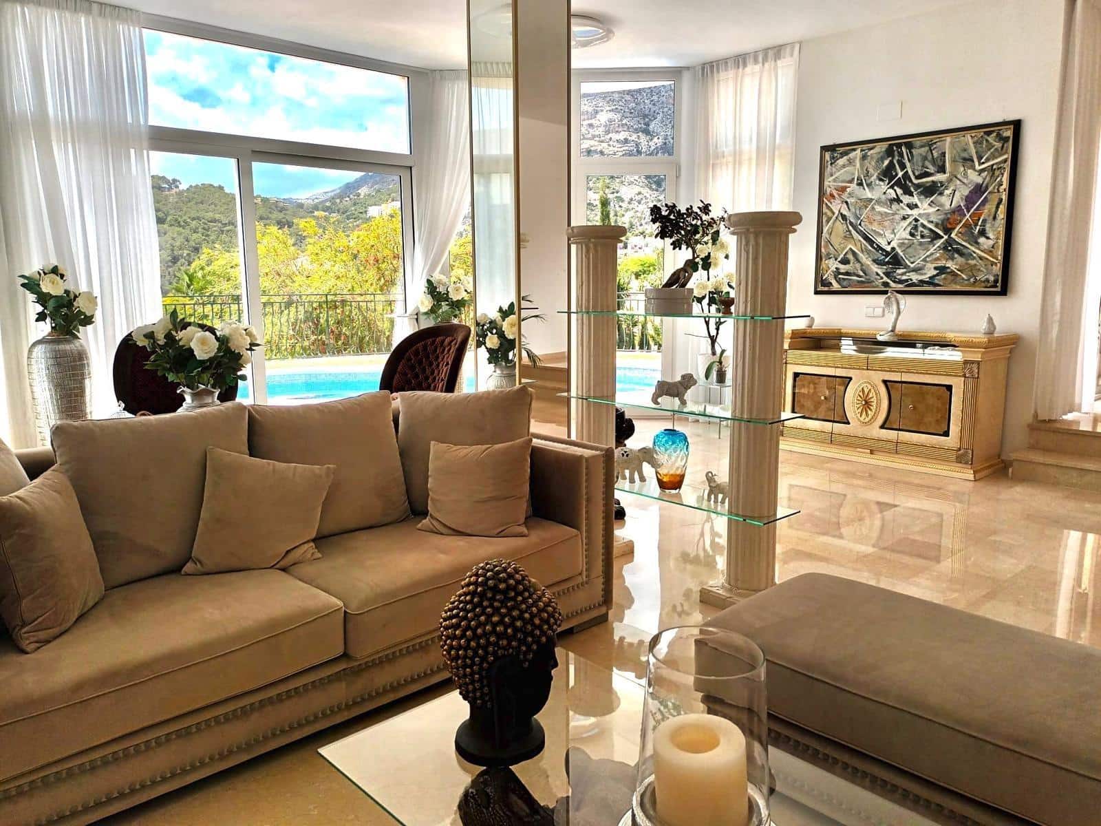 3 Zimmer Villa zu verkaufen in Altea mit Pool Garage - 950.000 € (Ref: 9392077)