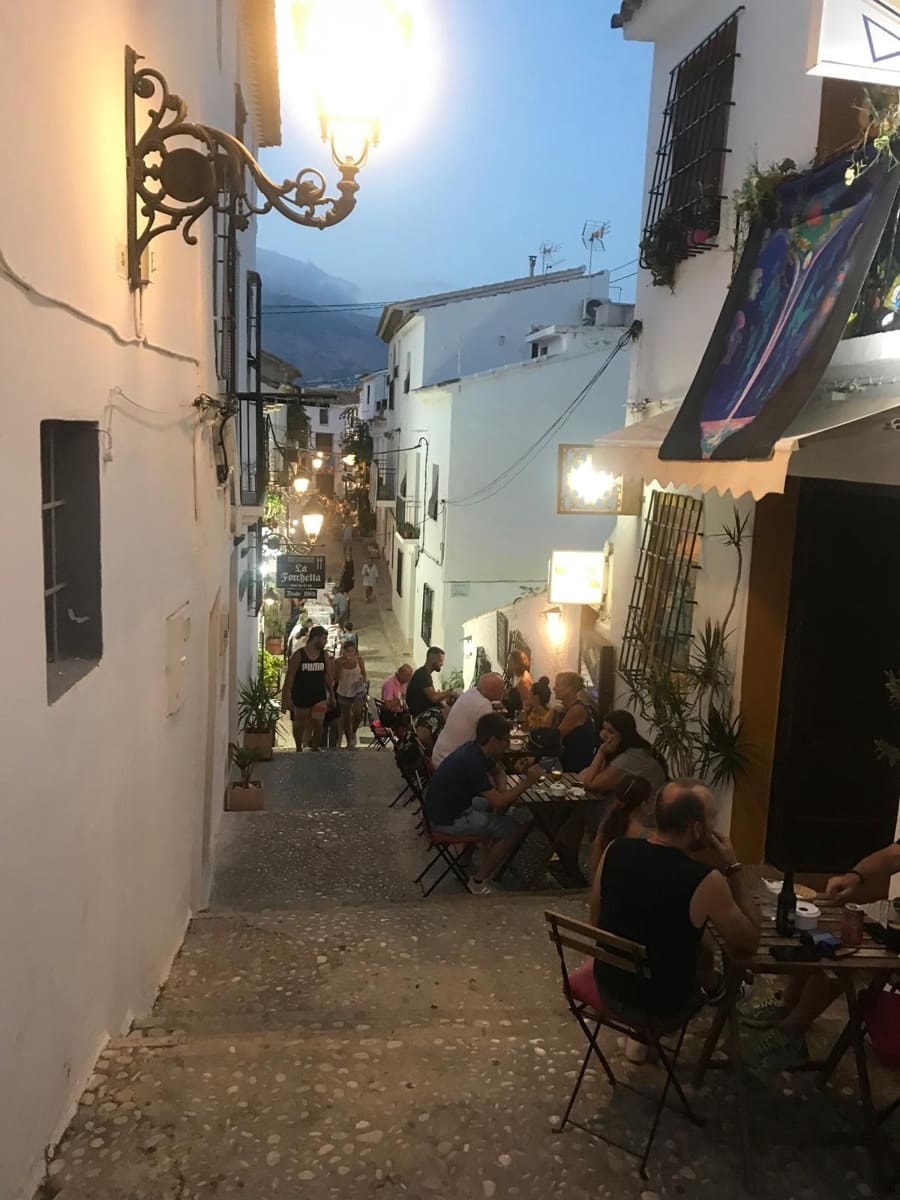 3 Zimmer Villa zu verkaufen in Altea mit Pool Garage - 950.000 € (Ref: 9392077)