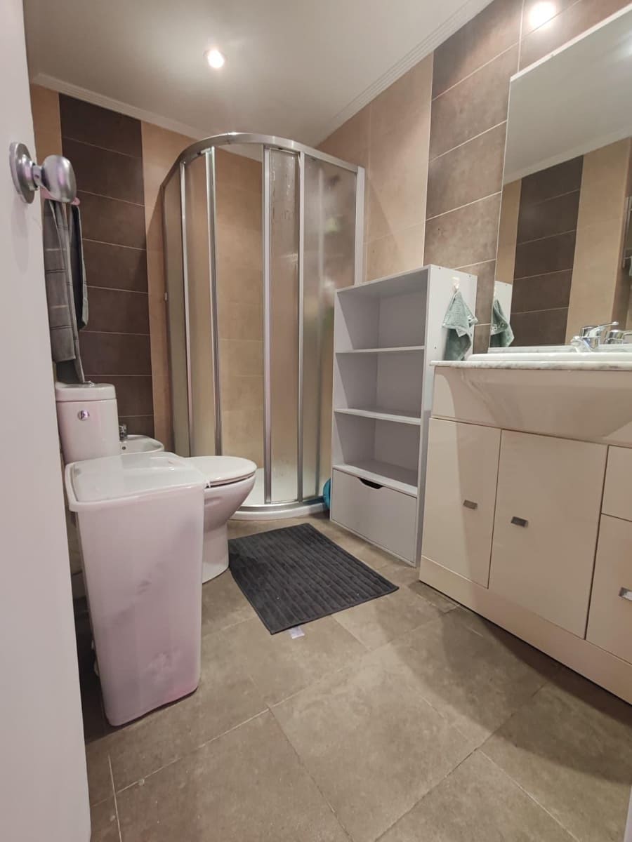 1 bedroom Apartment for rent in Benidorm with pool - € 900 (Ref: 9446626)