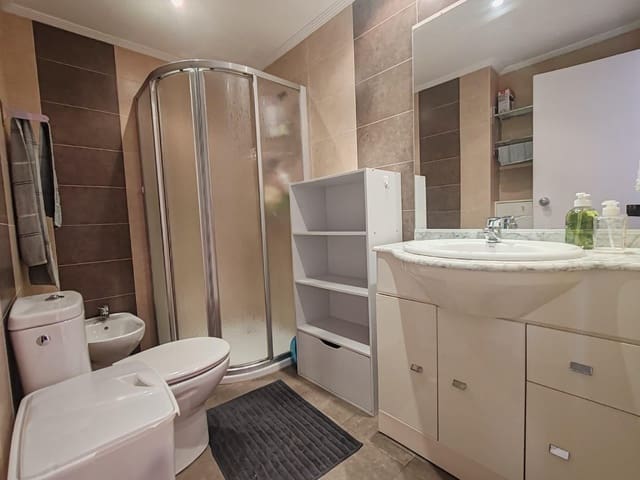 1 makuuhuone Huoneisto vuokrattavana paikassa Benidorm mukana uima-altaan - 900 € (Ref: 9446626)