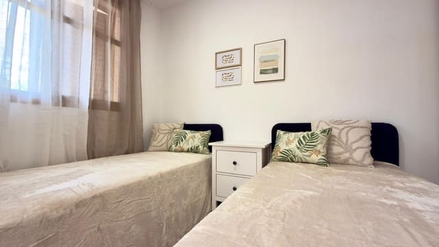 2 bedroom Apartment for sale in Finestrat - € 260,000 (Ref: 9511920)