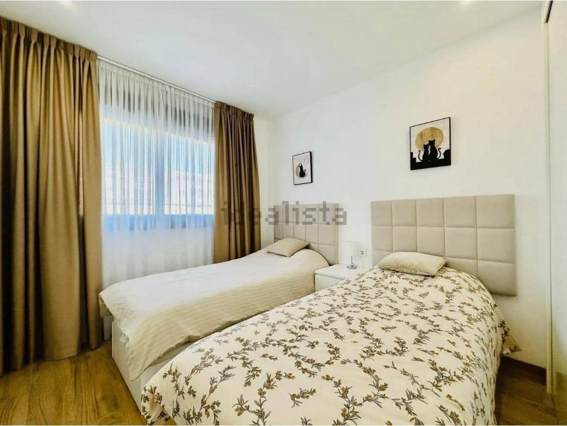 2 bedroom Apartment for sale in Finestrat - € 387,000 (Ref: 9520564)