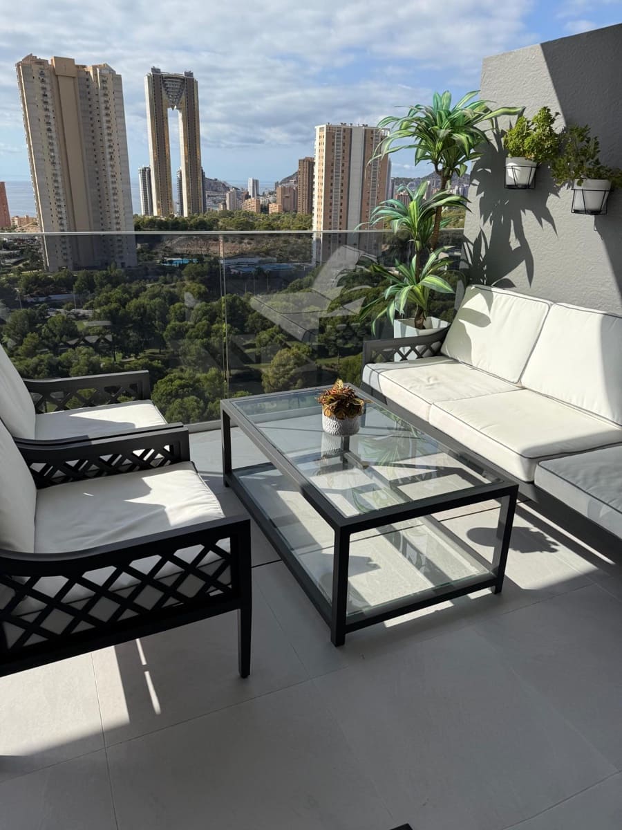 3 sovrum Lägenhet till salu i Benidorm med pool garage - 625 000 € (Ref: 9596407)