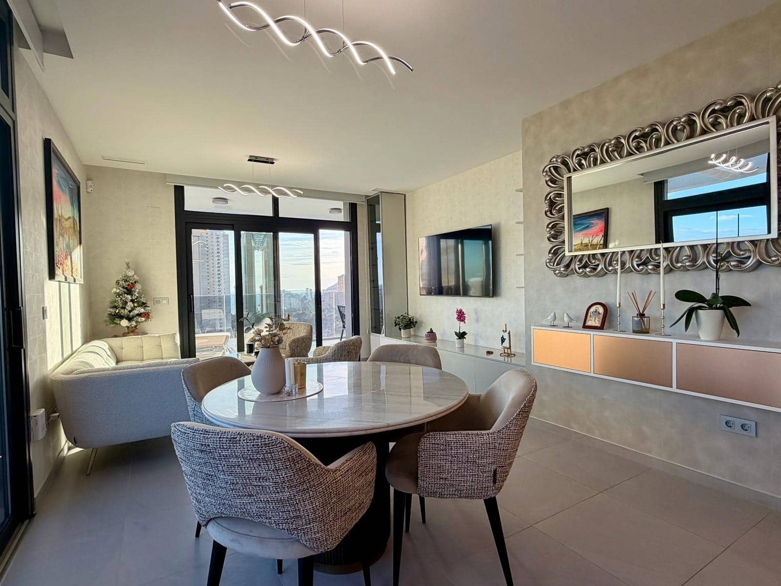 3 camera da letto Appartamento in vendita in Benidorm con piscina garage - 625.000 € (Rif: 9596407)