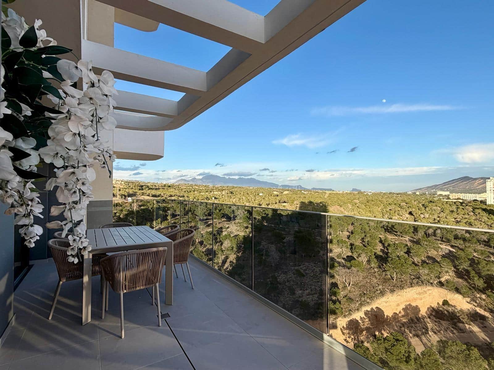 3 camera da letto Appartamento in vendita in Benidorm con piscina garage - 625.000 € (Rif: 9596407)