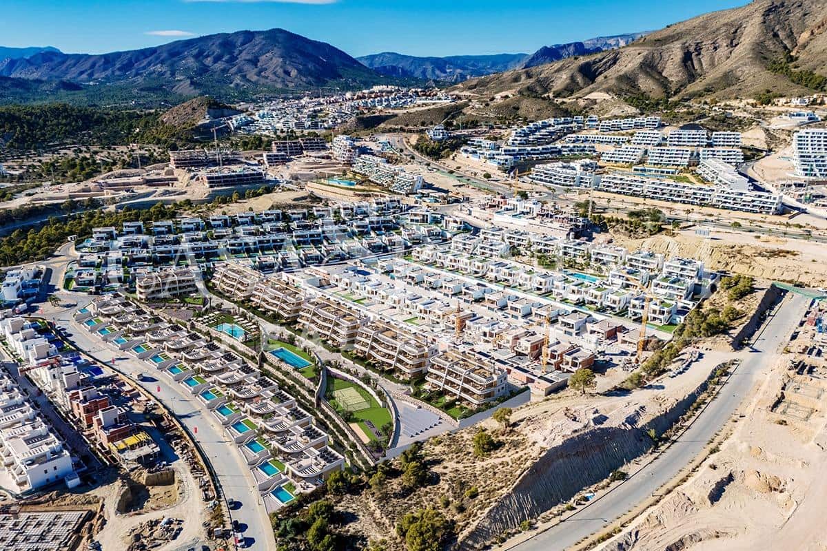 2 quarto Apartamento para venda em Finestrat com piscina - 375 000 € (Ref: 9596408)