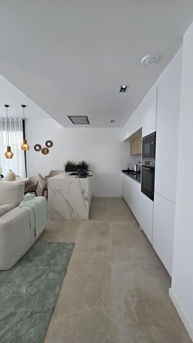 2 makuuhuone Huoneisto vuokrattavana paikassa Finestrat - 2 400 € (Ref: 9625926)