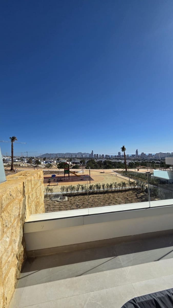 2 makuuhuone Huoneisto vuokrattavana paikassa Finestrat - 2 400 € (Ref: 9625926)