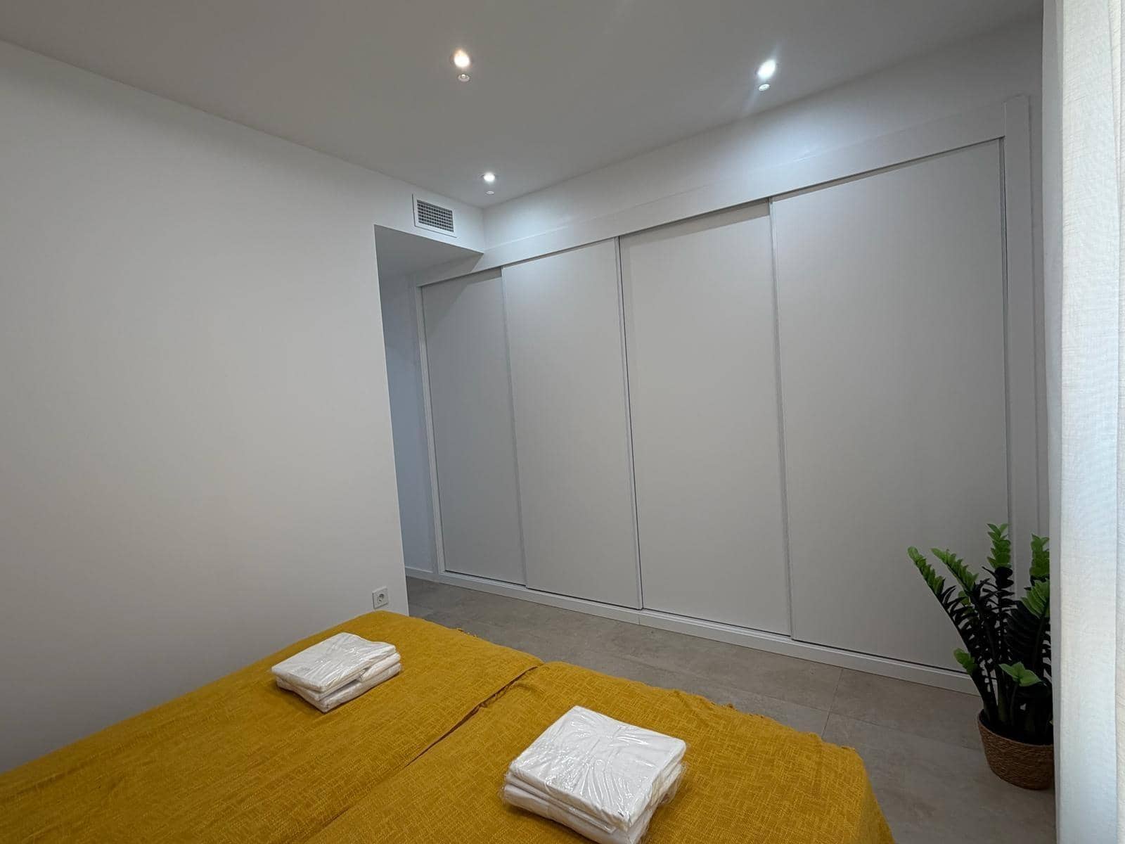 2 makuuhuone Huoneisto vuokrattavana paikassa Finestrat - 2 400 € (Ref: 9625926)