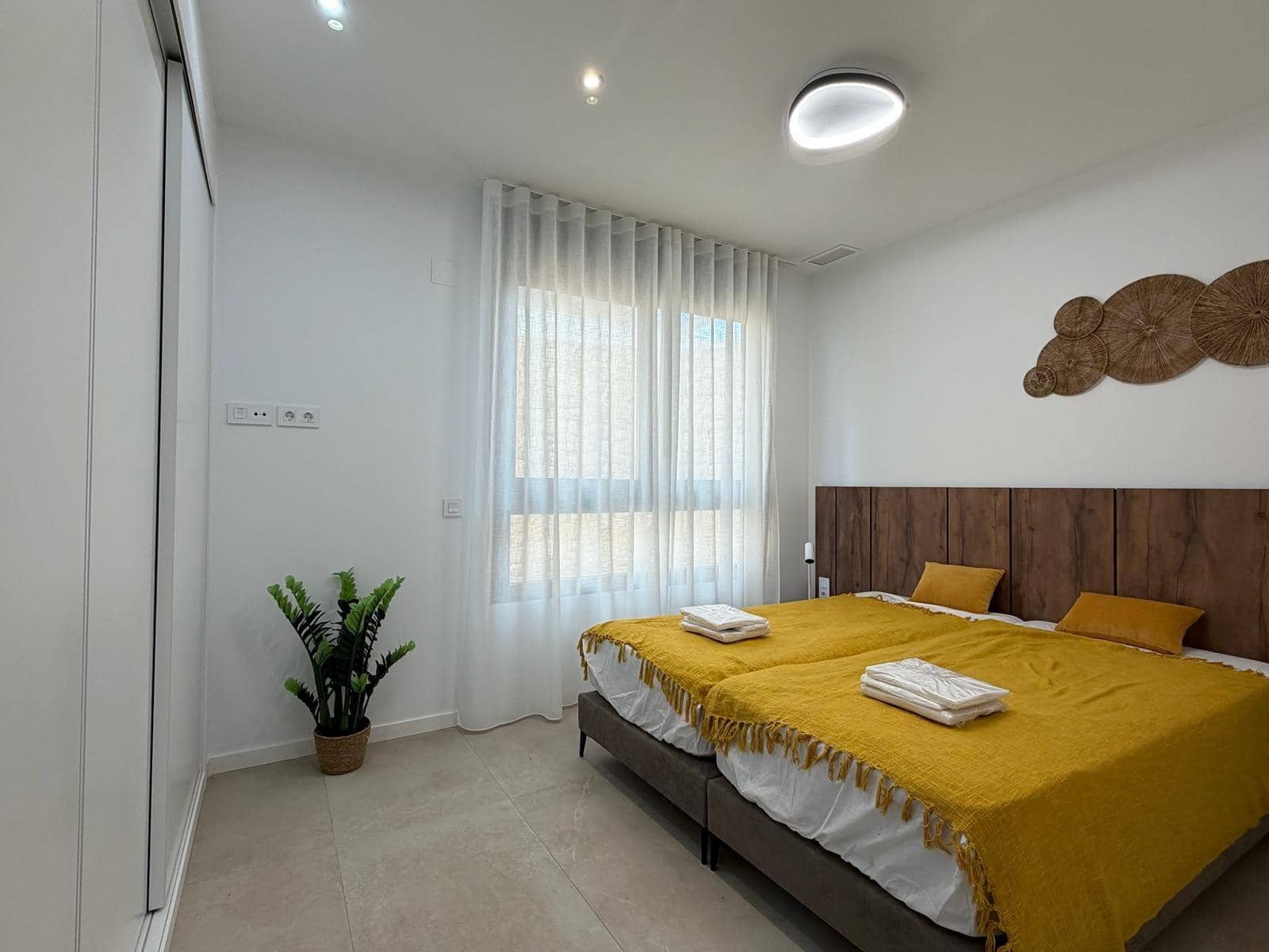 2 makuuhuone Huoneisto vuokrattavana paikassa Finestrat - 2 400 € (Ref: 9625926)