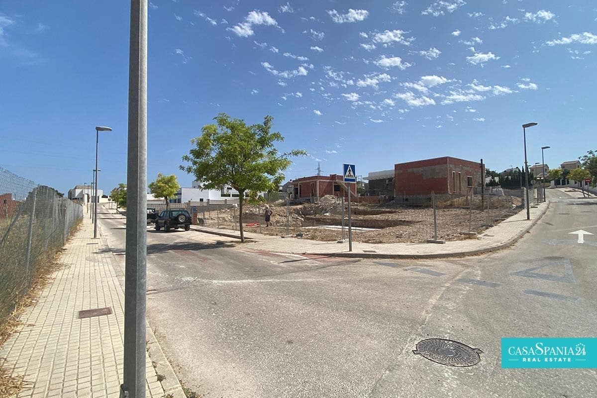 Terrain à Bâtir à vendre à Polop - 136 500 € (Ref: 9787612)