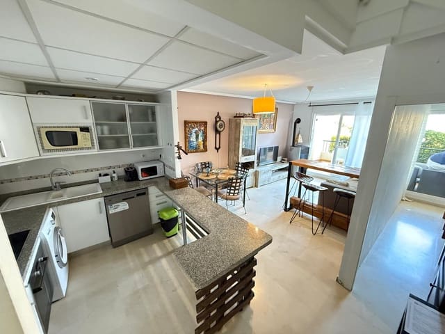 Apartamento de 2 habitaciones en Altea en venta con piscina garaje - 320.000 € (Ref: 9787617)
