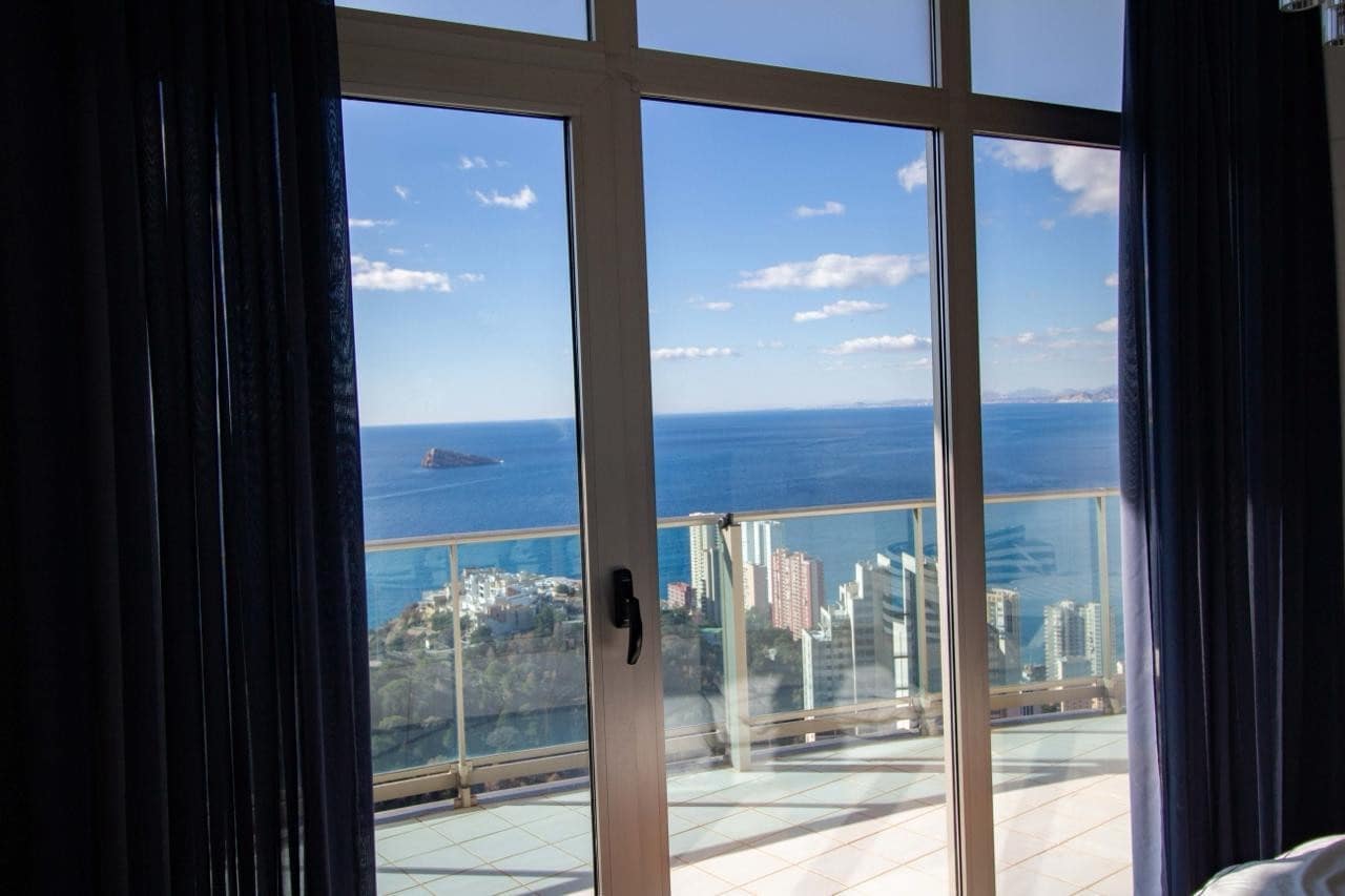 1 soverom Leilighet til salgs i Benidorm - € 480 000 (Ref: 9787618)