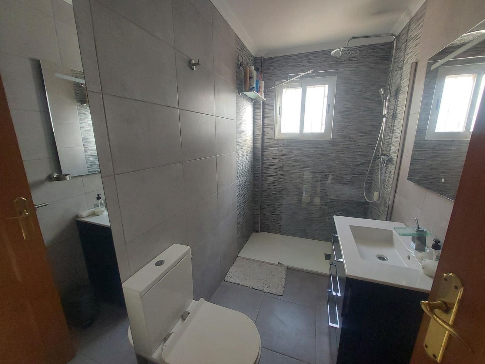 3 soveværelse Villa til salg i Polop med swimmingpool - € 255.000 (Ref: 9787626)