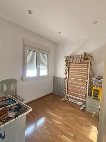 5 soveværelse Byhus til salg i El Campello med swimmingpool garage - € 776.000 (Ref: 9787627)