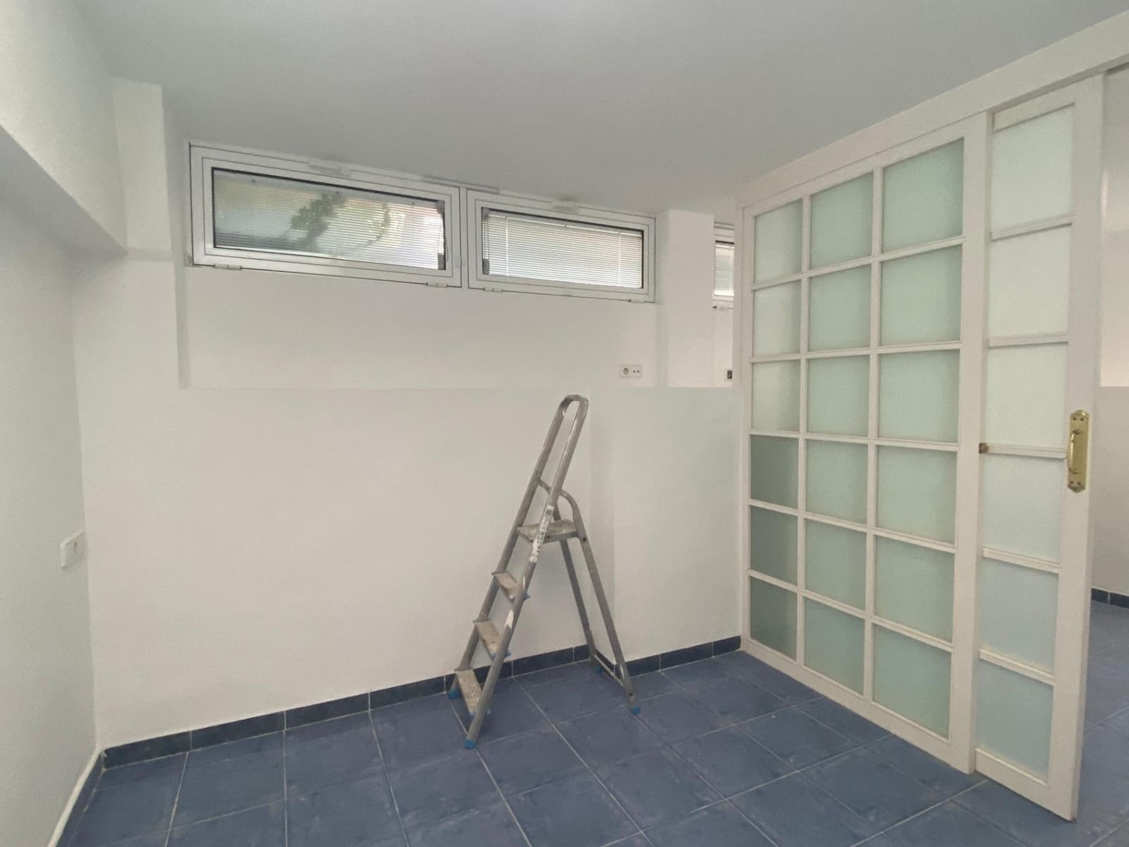 5 quarto Casa em Banda para venda em El Campello com piscina garagem - 776 000 € (Ref: 9787627)