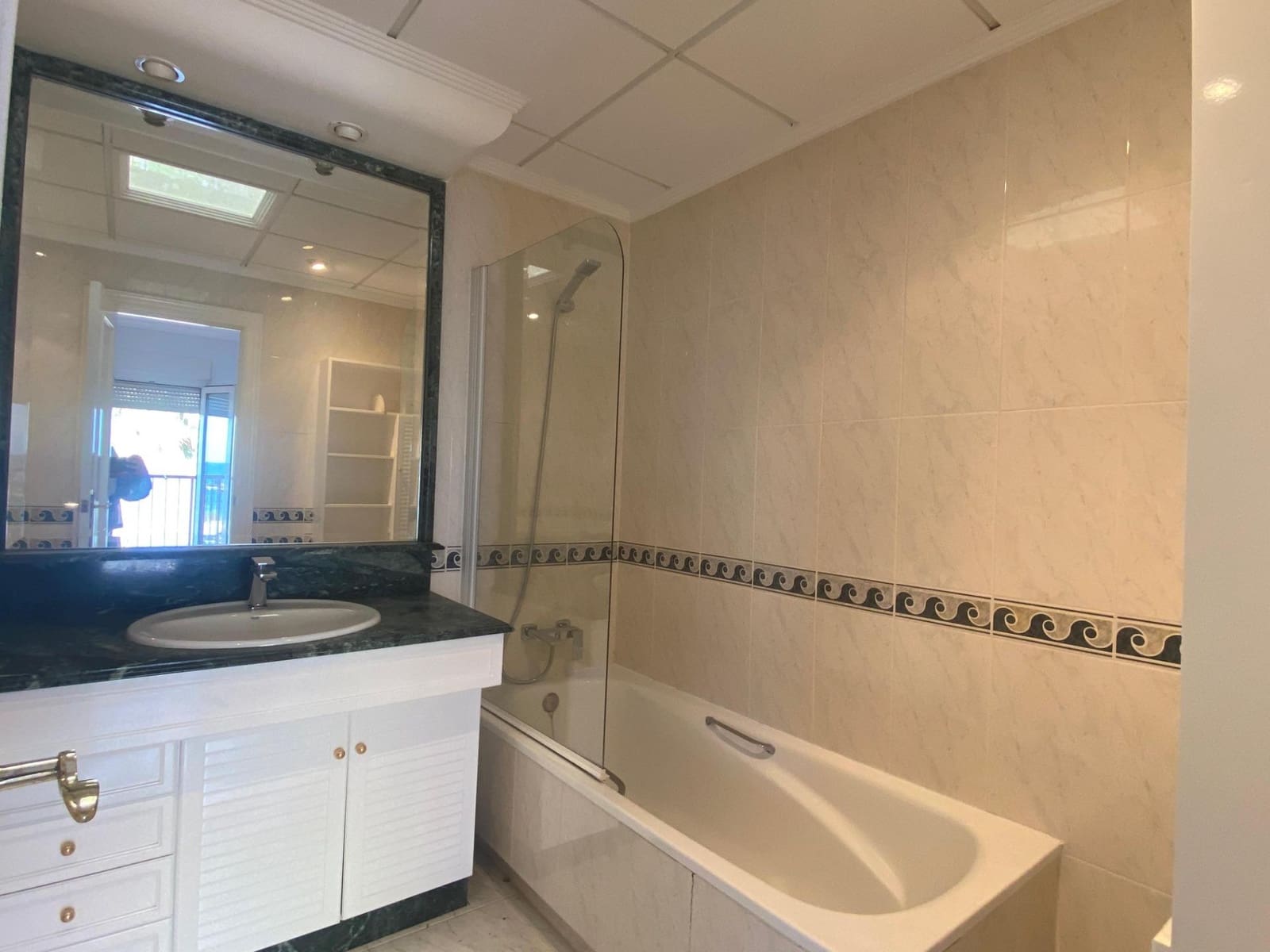 5 quarto Casa em Banda para venda em El Campello com piscina garagem - 776 000 € (Ref: 9787627)