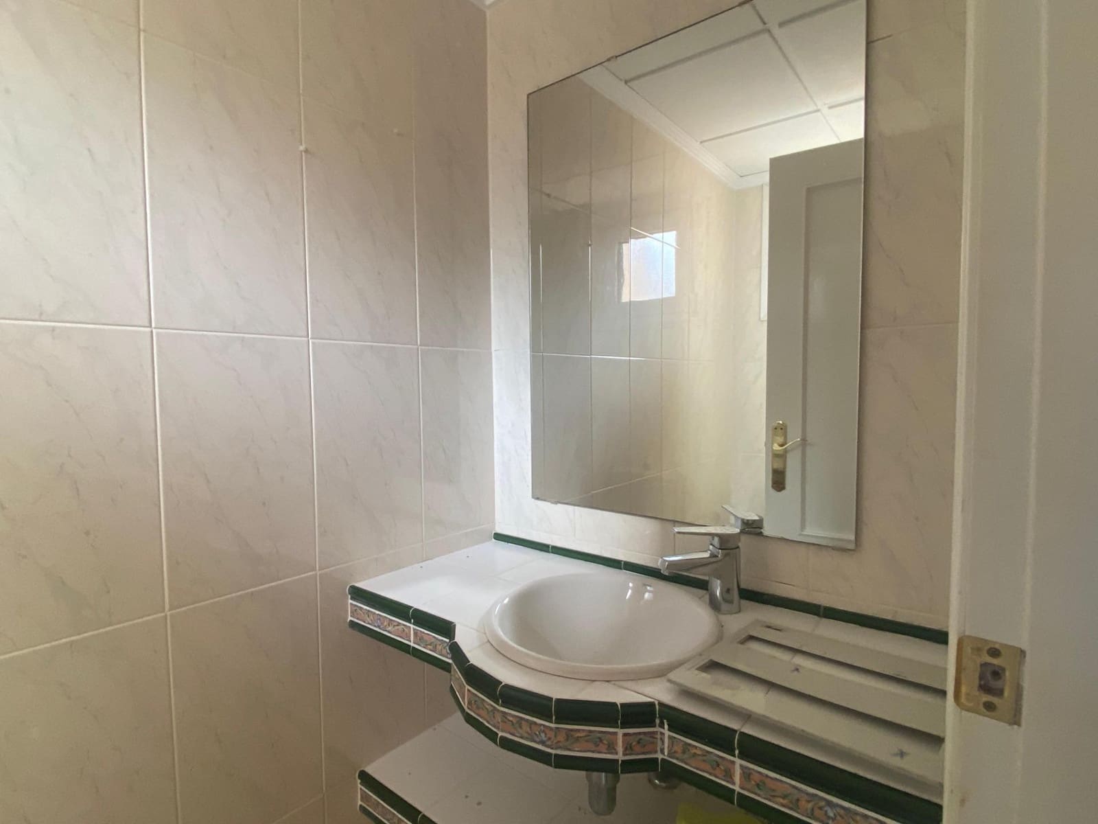 5 quarto Casa em Banda para venda em El Campello com piscina garagem - 776 000 € (Ref: 9787627)