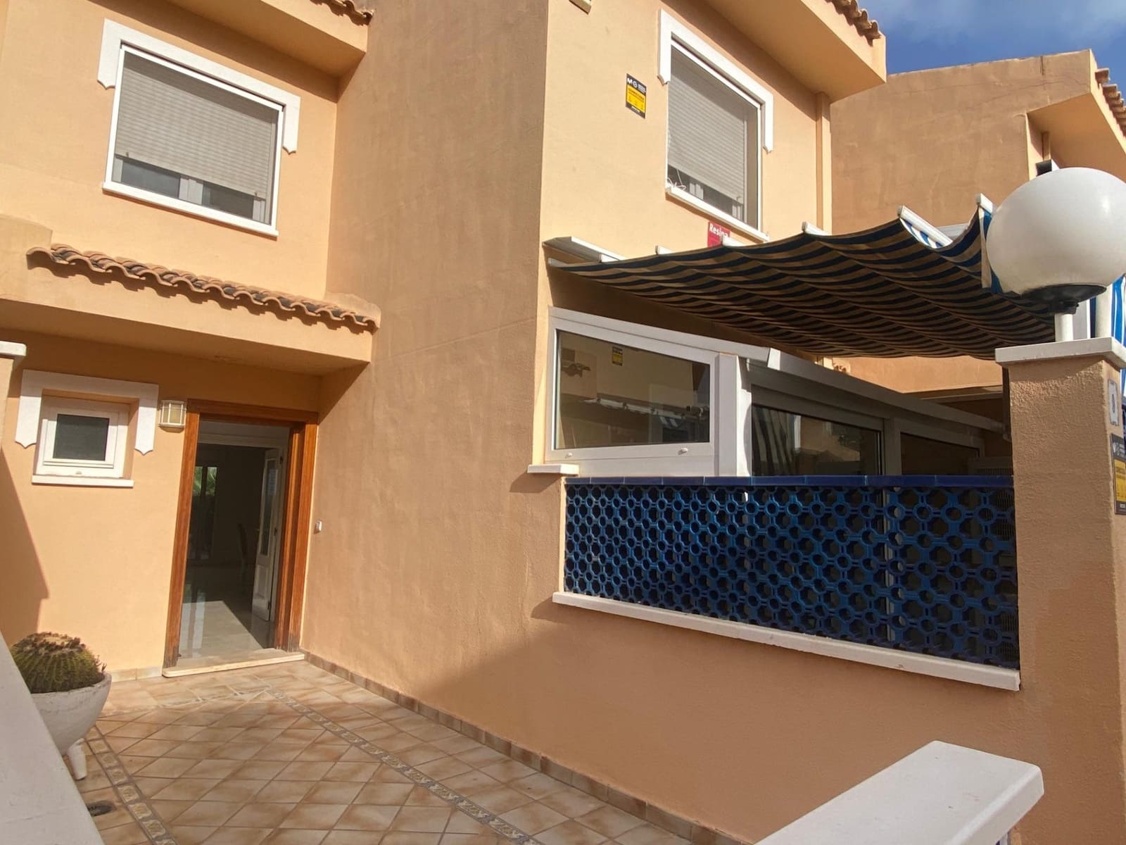 5 quarto Casa em Banda para venda em El Campello com piscina garagem - 776 000 € (Ref: 9787627)