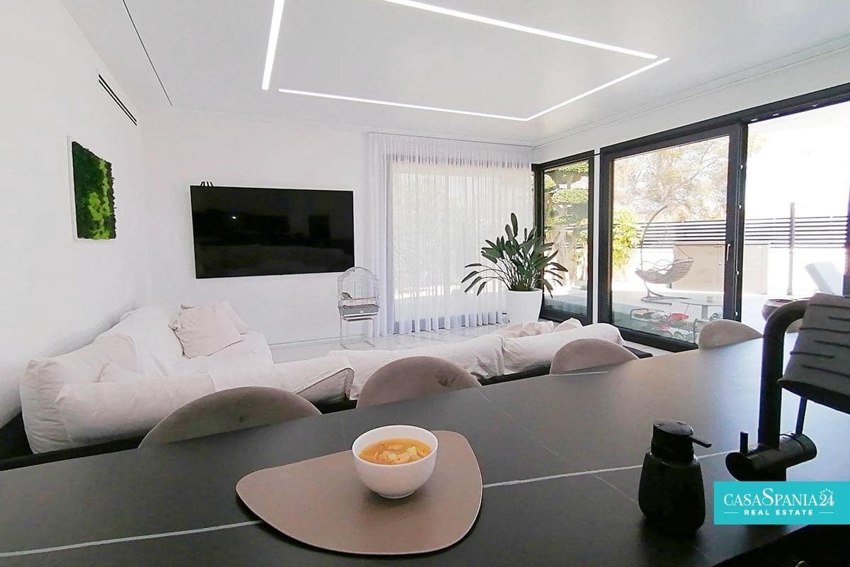4 soverom Villa til salgs i Benidorm med svømmebasseng garasje - € 2 500 000 (Ref: 9787629)