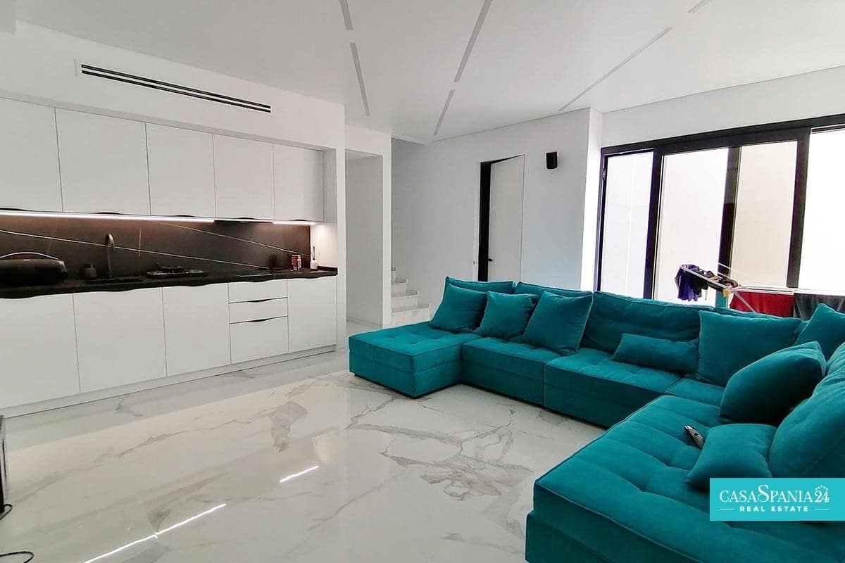 4 soverom Villa til salgs i Benidorm med svømmebasseng garasje - € 2 500 000 (Ref: 9787629)