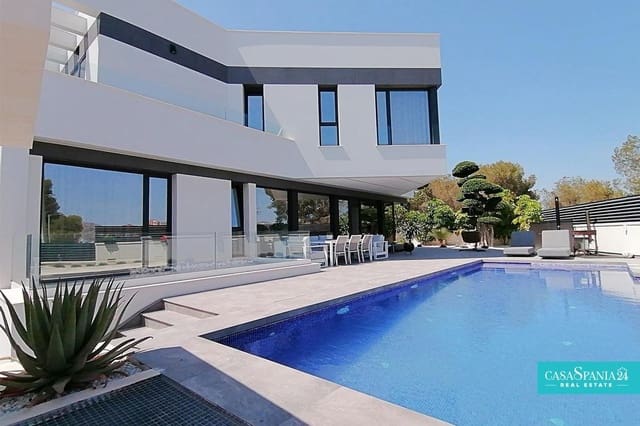 4 slaapkamer Villa te koop in Benidorm met zwembad garage - € 2.500.000 (Ref: 9787629)