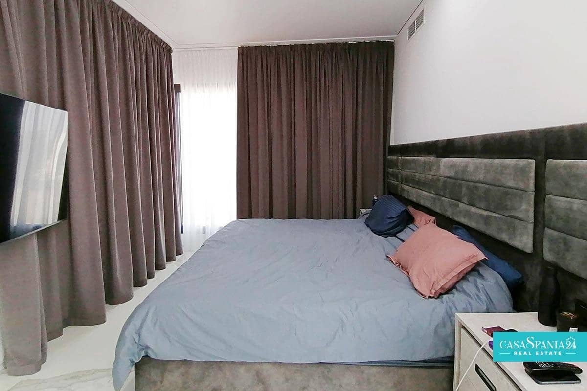 4 soverom Villa til salgs i Benidorm med svømmebasseng garasje - € 2 500 000 (Ref: 9787629)