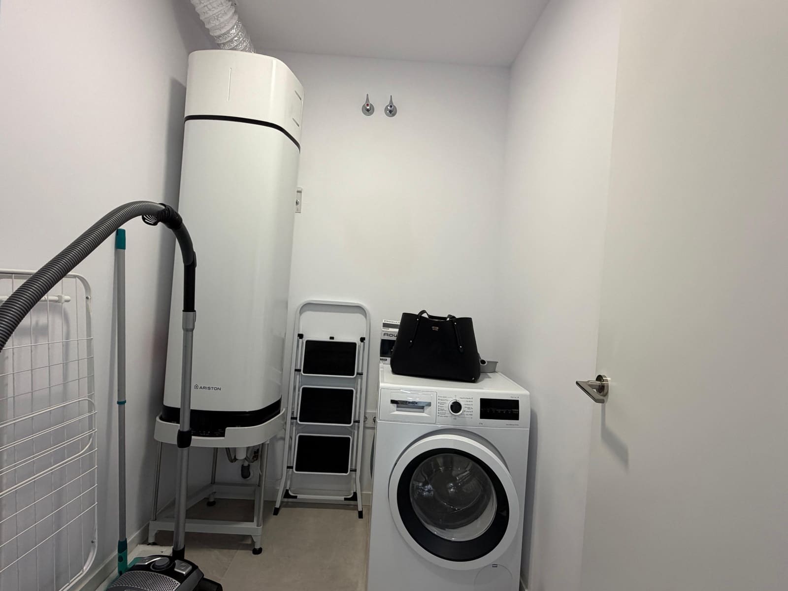 2 bedroom Apartment for sale in Finestrat with pool garage - € 540,000 (Ref: 9787640)