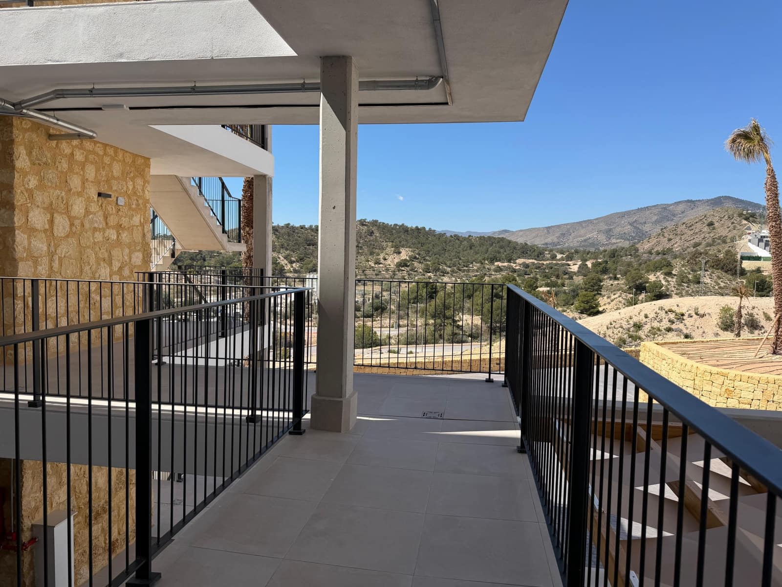 2 bedroom Apartment for sale in Finestrat with pool garage - € 540,000 (Ref: 9787640)