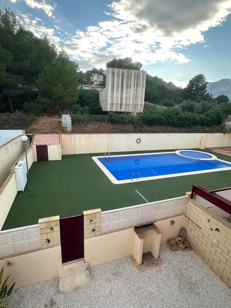 3 bedroom Apartment for sale in Cumbre del Sol with pool - € 550,000 (Ref: 9787641)