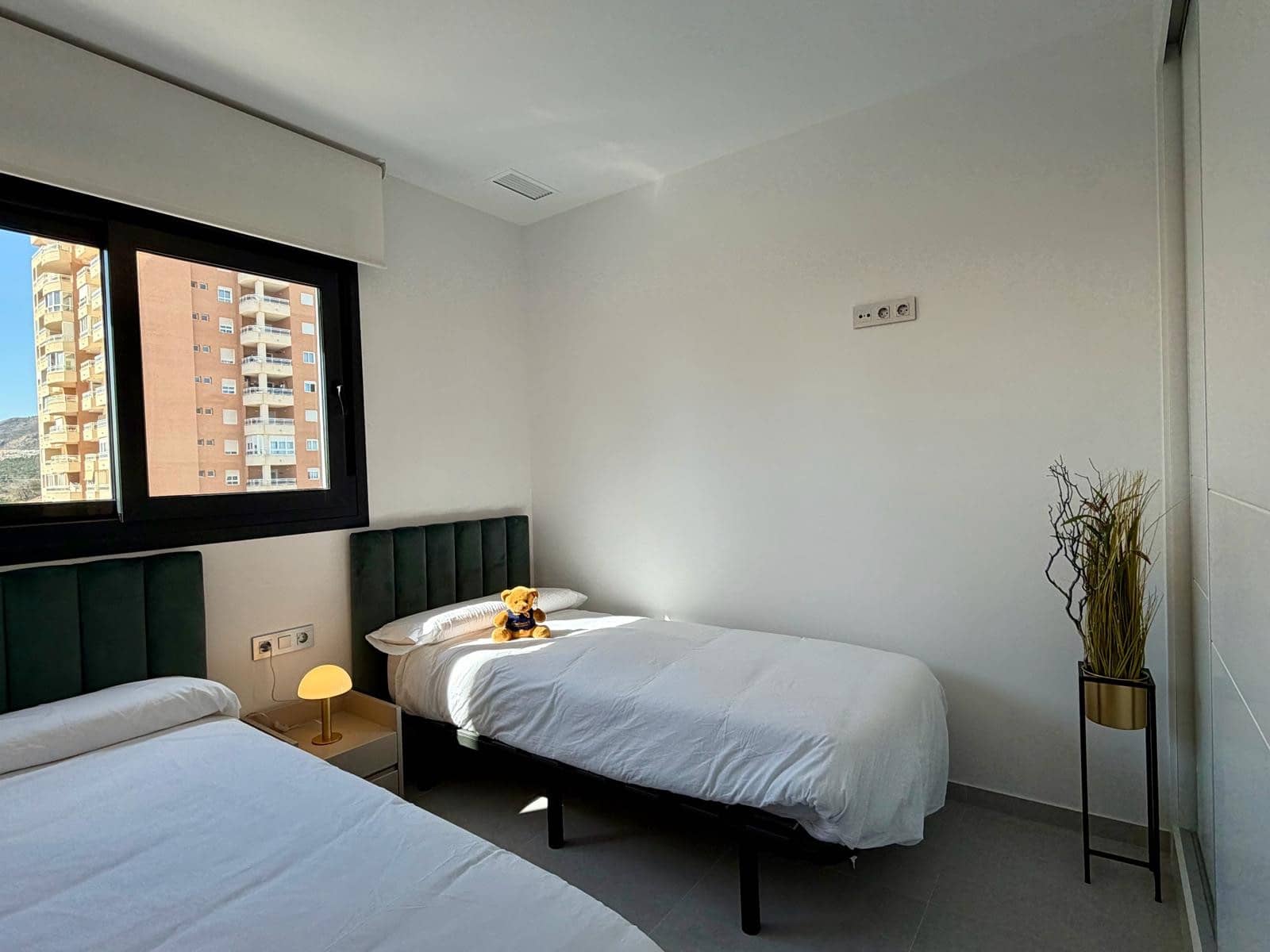 2 quarto Apartamento para venda em Benidorm com piscina garagem - 550 000 € (Ref: 9790017)