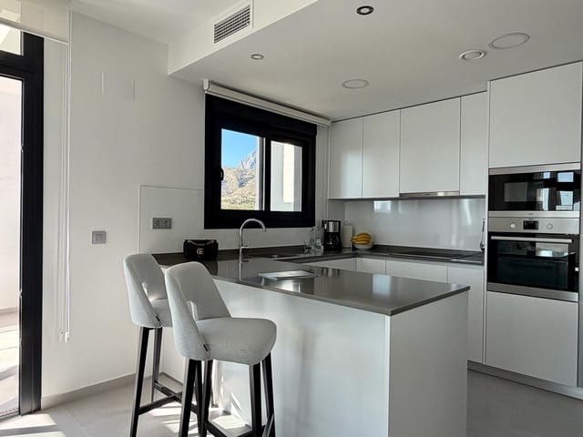 2 quarto Apartamento para venda em Benidorm com piscina garagem - 550 000 € (Ref: 9790017)