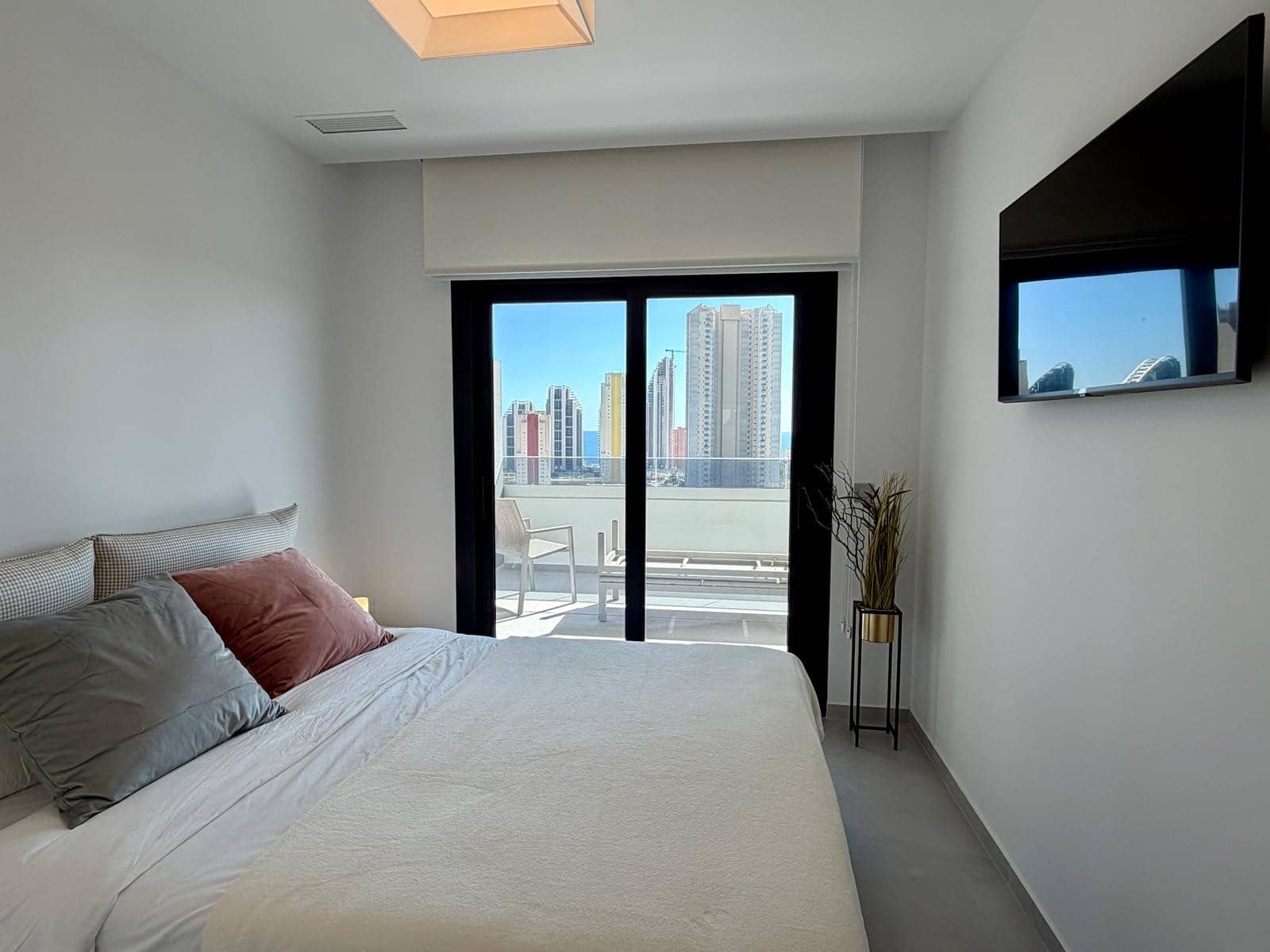 2 quarto Apartamento para venda em Benidorm com piscina garagem - 550 000 € (Ref: 9790017)