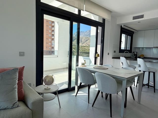 Apartamento de 2 habitaciones en Benidorm en venta con piscina garaje - 550.000 € (Ref: 9790017)