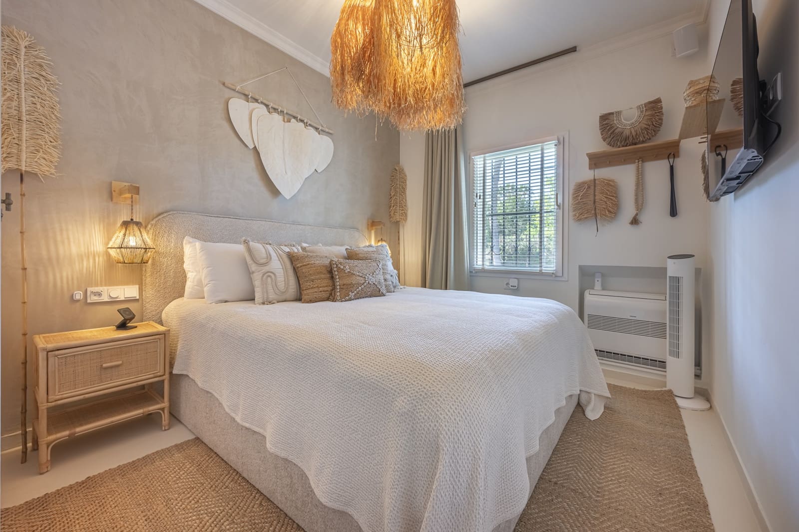 4 soveværelse Villa til salg i Nueva Andalucia med swimmingpool garage - € 2.495.000 (Ref: 9796902)