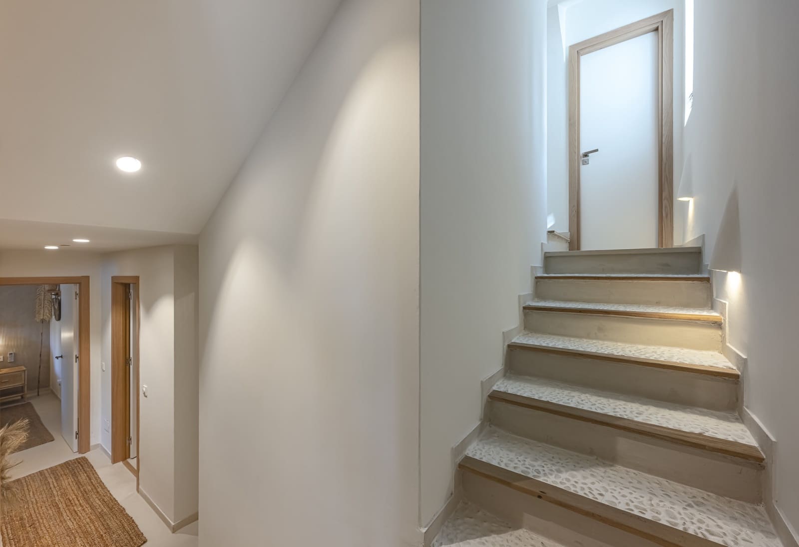 Chalet de 4 habitaciones en Nueva Andalucia en venta con piscina garaje - 2.495.000 € (Ref: 9796902)