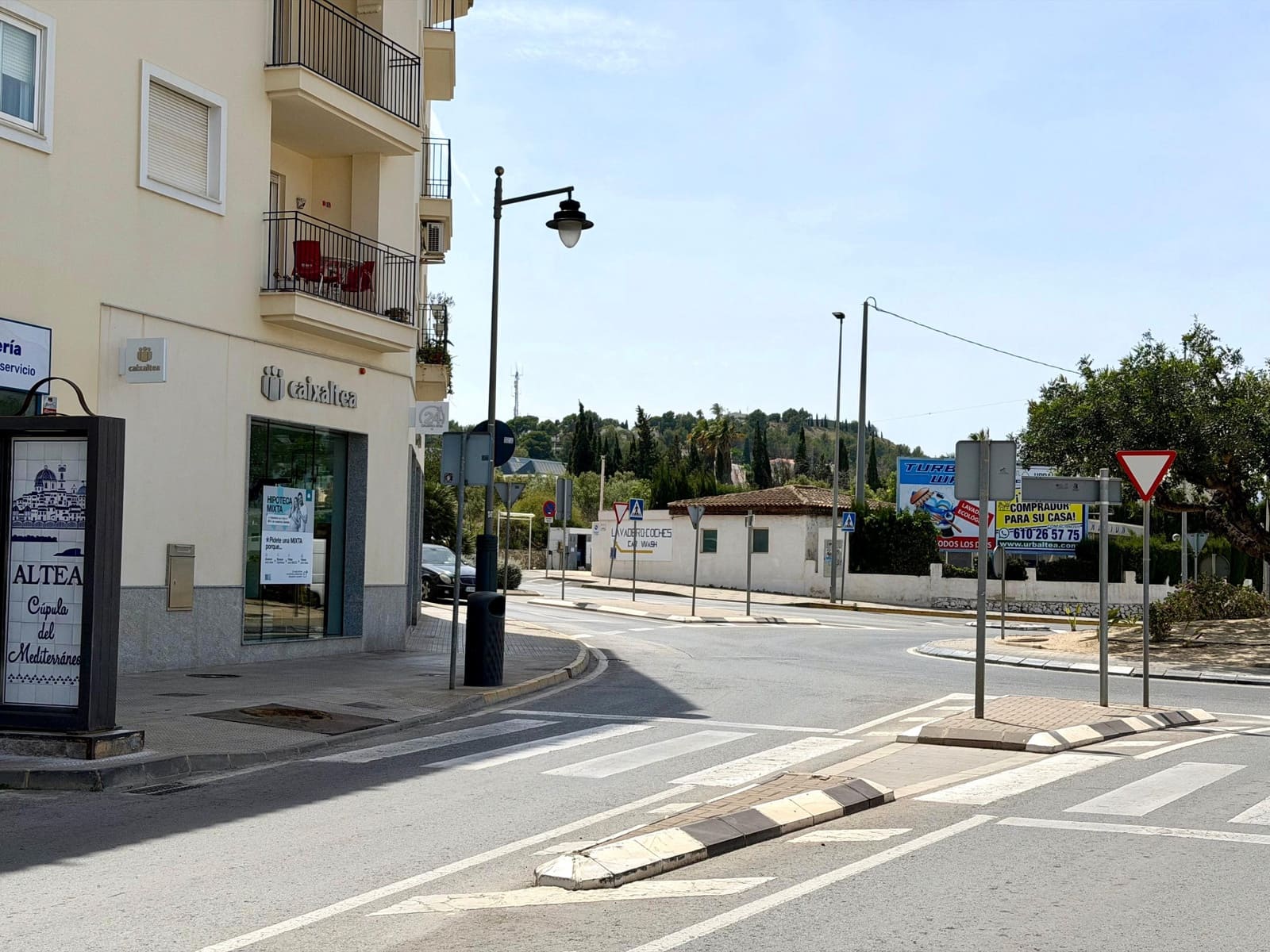 4 bedroom Apartment for sale in Altea - € 325,000 (Ref: 9796903)