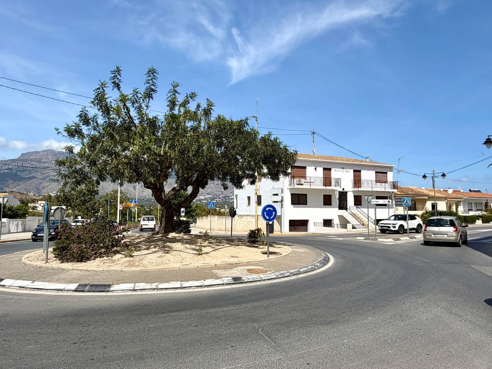 4 bedroom Apartment for sale in Altea - € 325,000 (Ref: 9796903)