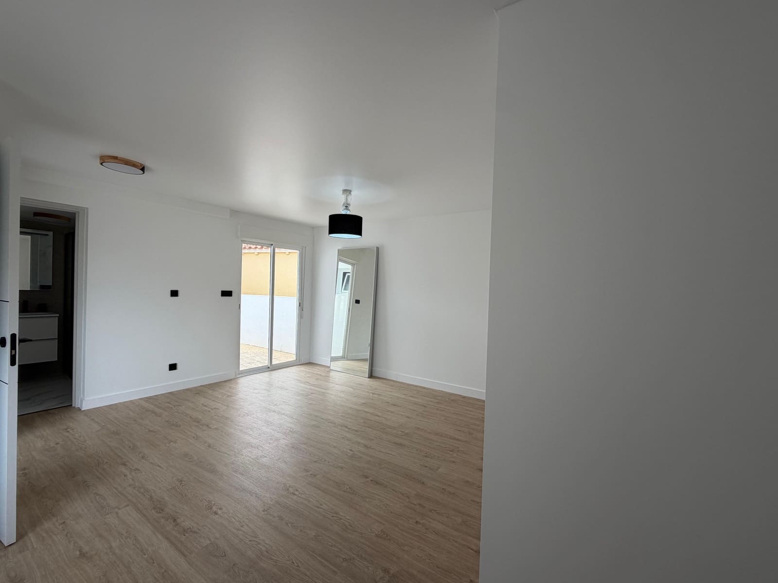 Chalet de 4 habitaciones en La Nucia en venta con piscina garaje - 410.000 € (Ref: 9812928)