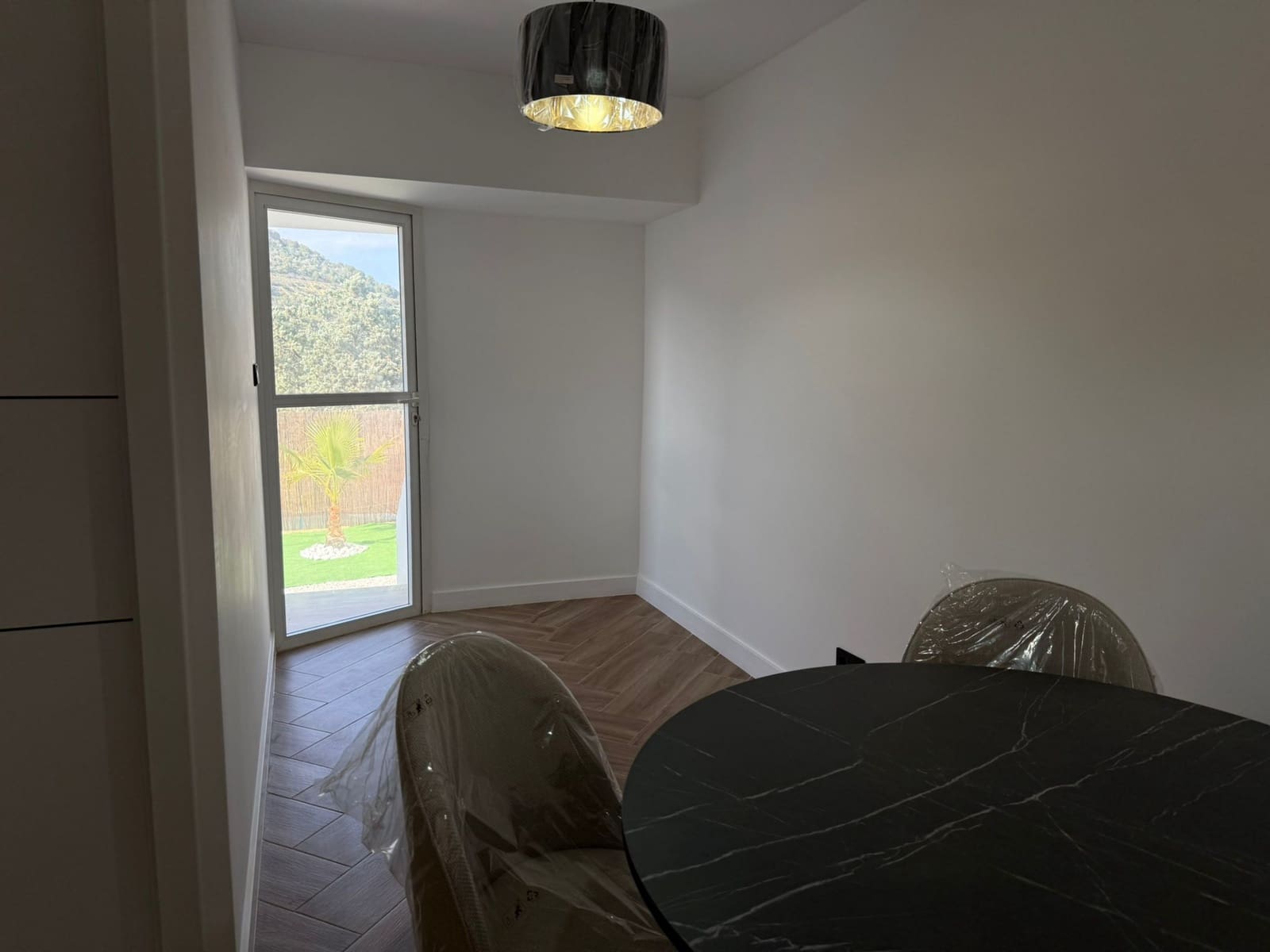Chalet de 4 habitaciones en La Nucia en venta con piscina garaje - 410.000 € (Ref: 9812928)