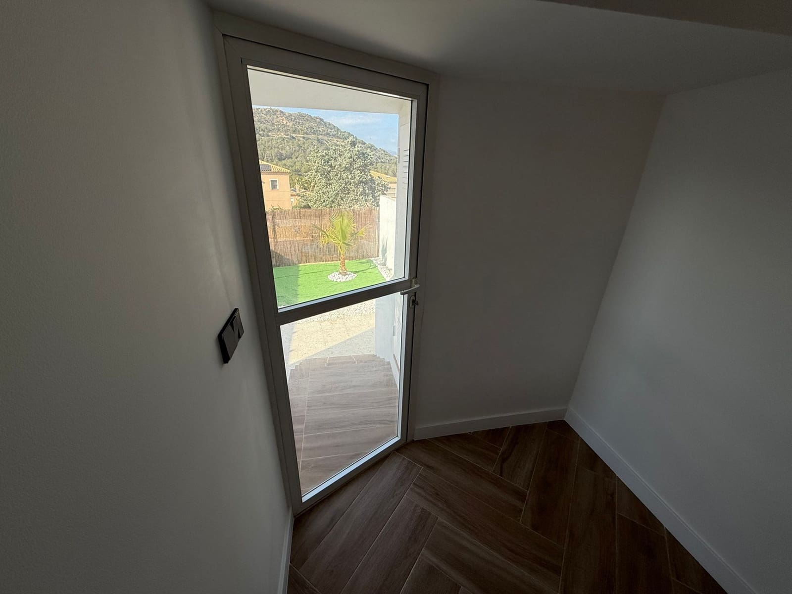 Chalet de 4 habitaciones en La Nucia en venta con piscina garaje - 410.000 € (Ref: 9812928)