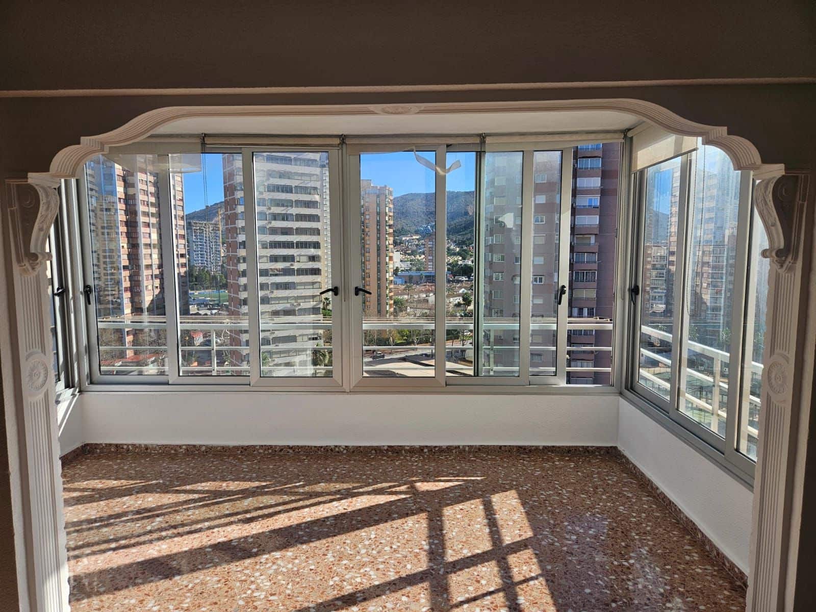 3 camera da letto Appartamento in vendita in Benidorm con piscina garage - 275.000 € (Rif: 9838802)