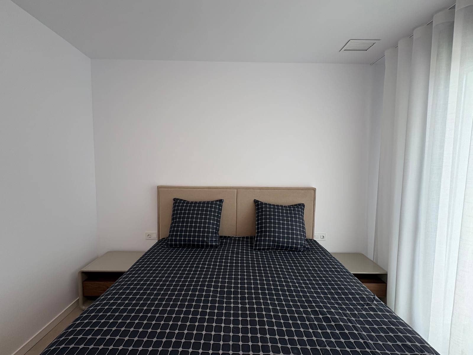 2 soveværelse Lejlighed til leje i Finestrat med swimmingpool garage - € 2.100 (Ref: 9883867)