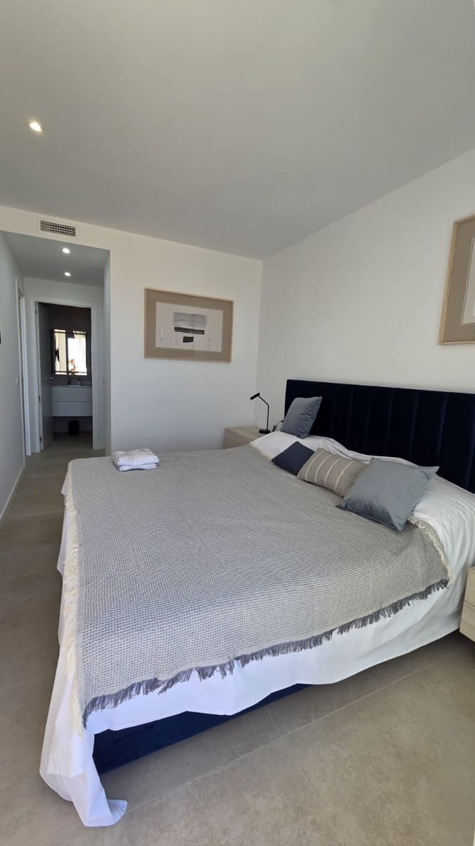 2 soveværelse Lejlighed til leje i Finestrat med swimmingpool - € 2.400 (Ref: 9883868)