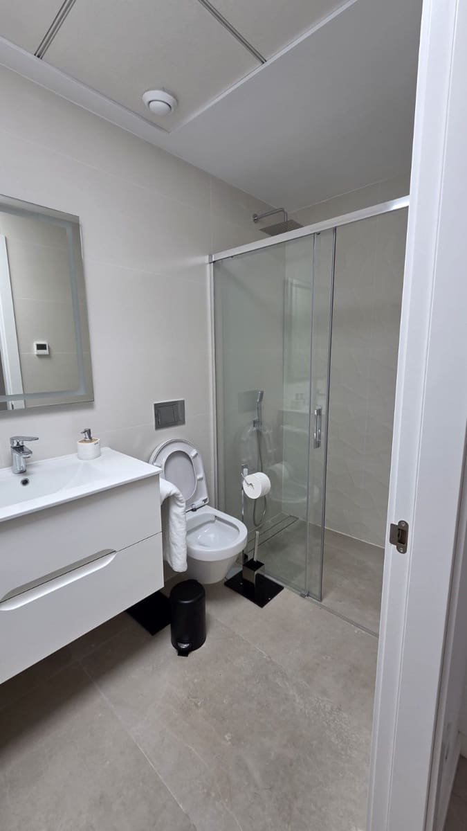 2 soveværelse Lejlighed til leje i Finestrat med swimmingpool - € 2.400 (Ref: 9883868)