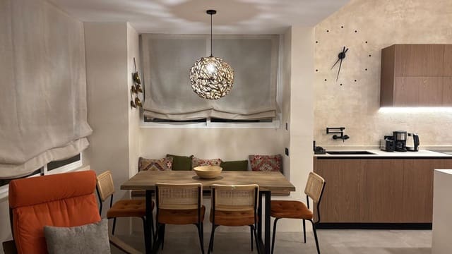 Ático de 2 habitaciones en Alicante / Alacant ciudad en venta - 590.000 € (Ref: 9890298)