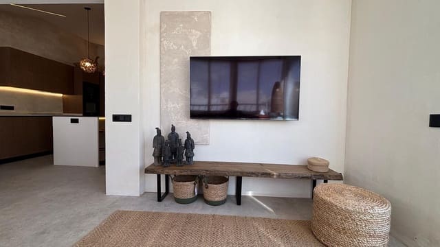 Ático de 2 habitaciones en Alicante / Alacant ciudad en venta - 590.000 € (Ref: 9890298)